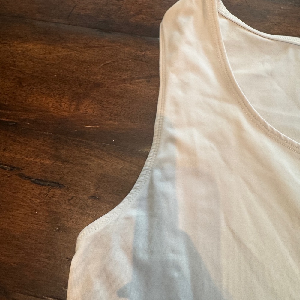 Charter Club White Tank Top- Size XL - Picture 5 of 11